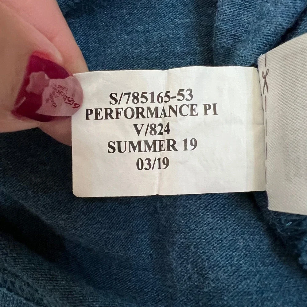 Banana Republic Performance Pique Polo L Blue Short Sleeve Chest Pocket Stretch